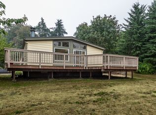 9505 SW Dock St, Vashon, WA 98070