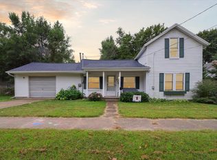 215 E Center St, Belding, MI 48809