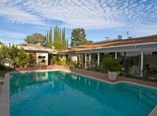 16605 Oldham St, Encino, CA 91436