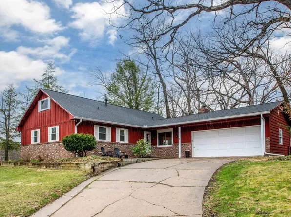 1010 W Wonderview Dr, Dunlap, IL 61525