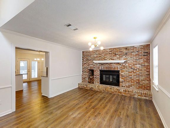 4th image of 4139 Fair Oaks Rd