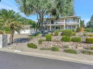 2638 Roundhill Dr, Alamo, CA 94507