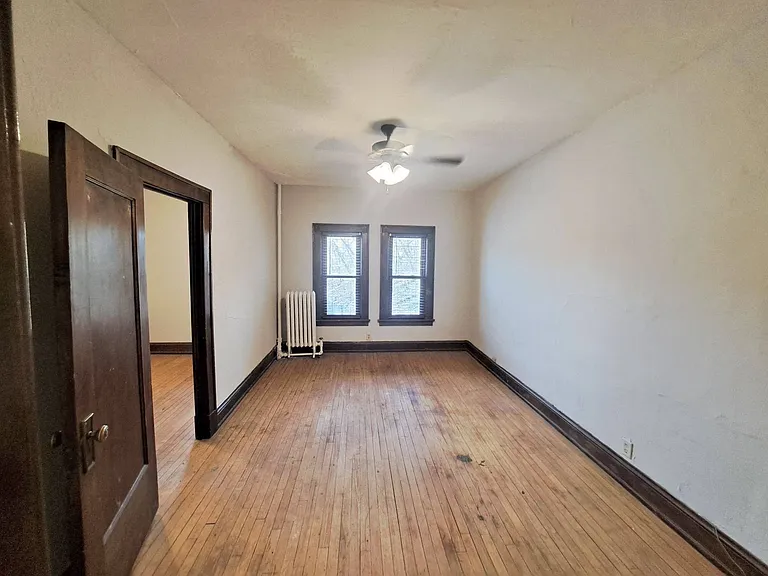 225 Place Apartments — Photo 55
