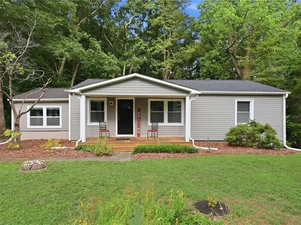 176 Endsley Ave, Winston Salem, NC 27106
