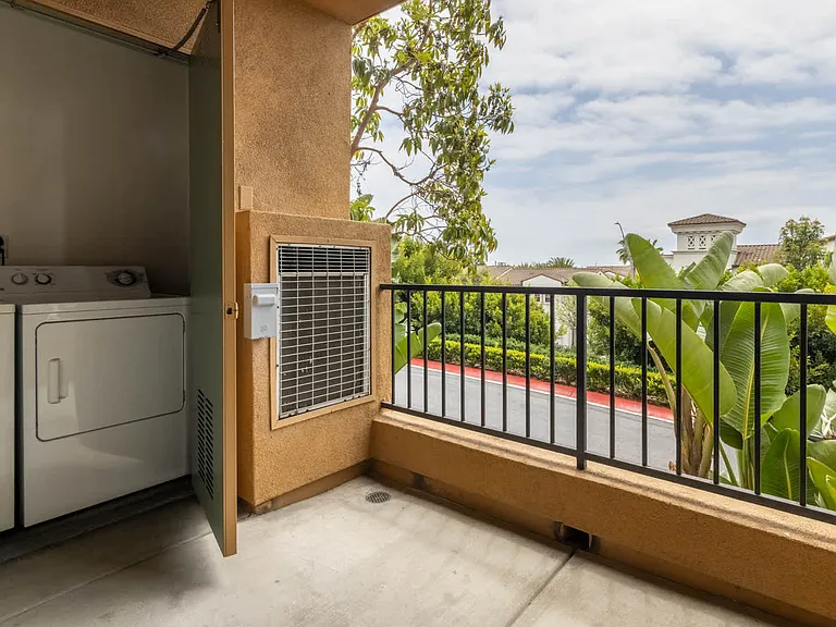 Balcony with Washer and Dryer