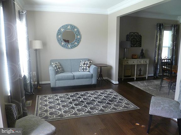 2nd image of 9183 Harbor Ct