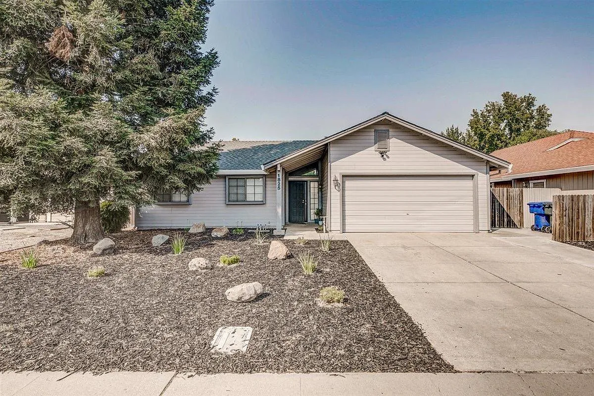 1825 Urbana Way photo 1