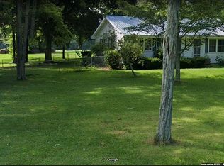 1098 Christine Rd, Columbia, KY 42728