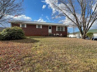 126 Ellis St, Bean Station, TN 37708