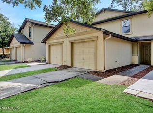 4677 Playschool Dr, Jacksonville, FL 32210