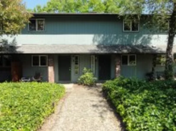 2961 Portland St APT 1, Eugene, OR 97405
