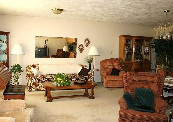 2nd image of 2366 Henryanna Ave