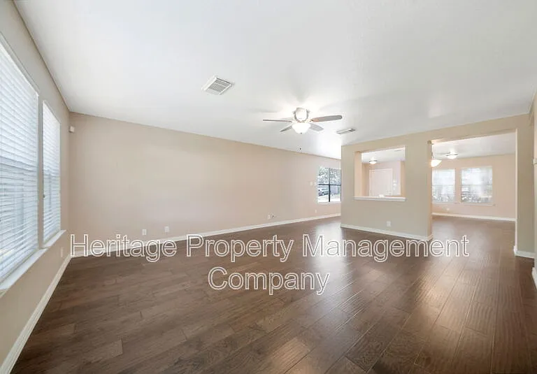 136 Longhorn Way — Photo 7