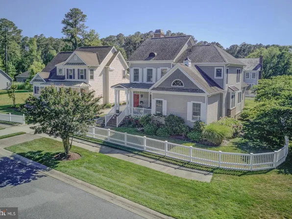 102 Park Side Cir, Berlin, MD 21811