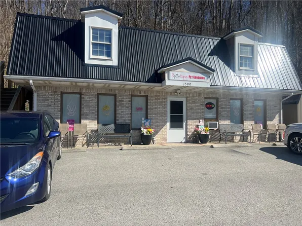1500 Ferndale Ave, Johnstown, PA 15905