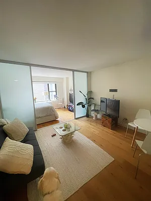 Rented by Olympia House Delaware LP | media 138