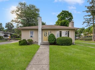 50 Memorial Ave, Johnston, RI 02919