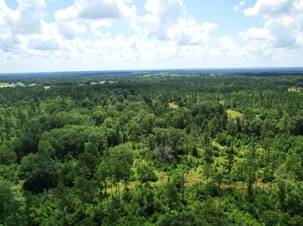 County Road 364 S, Henderson, TX 75654
