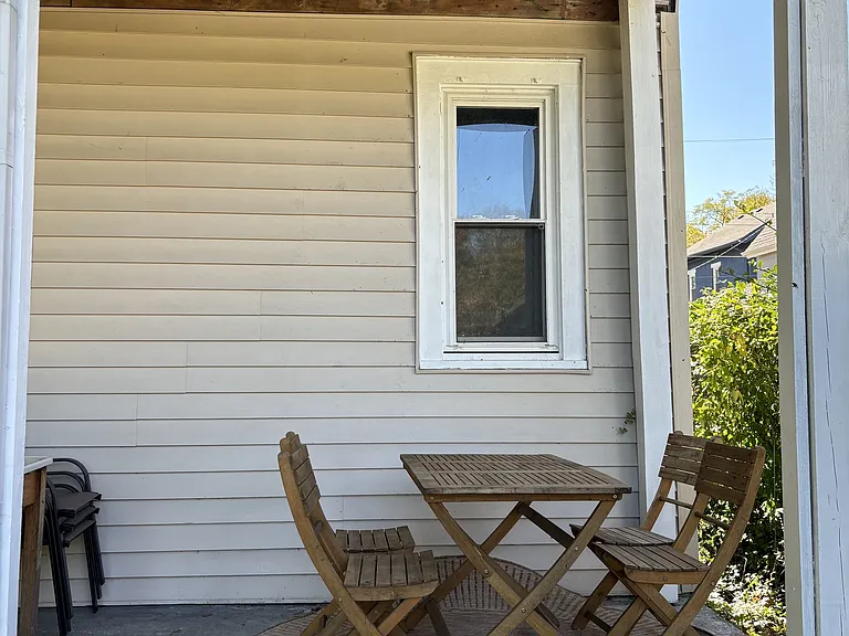 96 Juergens Ave #1 — Photo 18