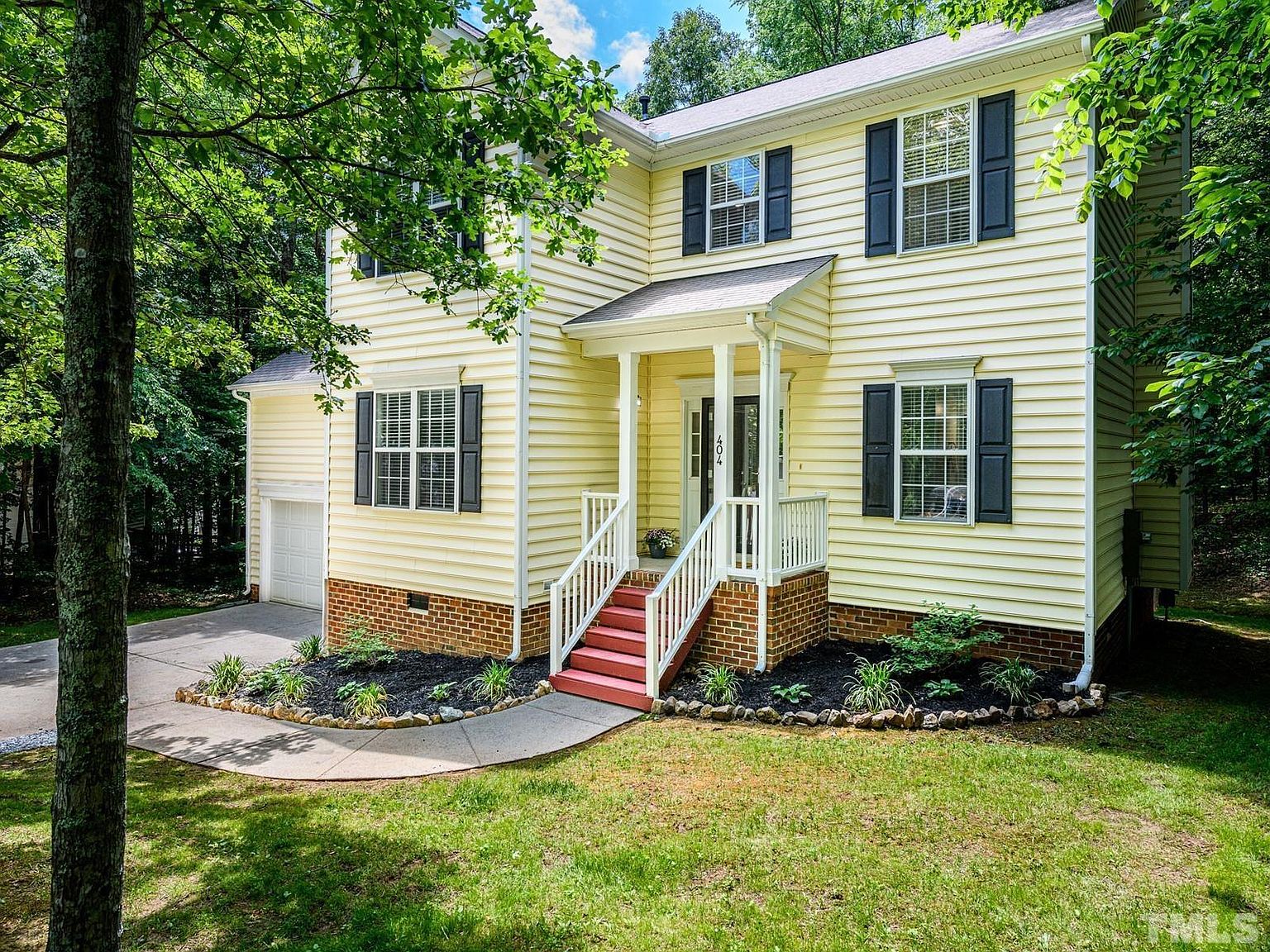404 Patriot Pl, Hillsborough, NC 27278 Zillow