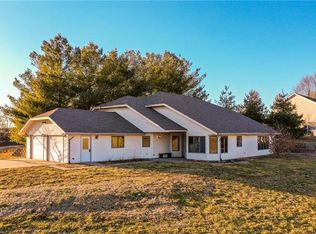 11071 SE 32nd Rd, Saint Joseph, MO 64507