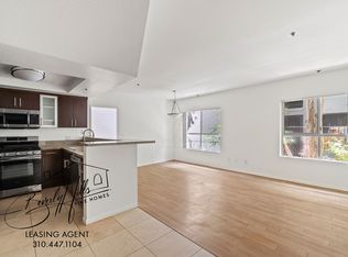 939 3/3 Palm Ave #206, West Hollywood, CA 90069