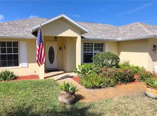 1915 17th Ave SW, Vero Beach, FL 32962