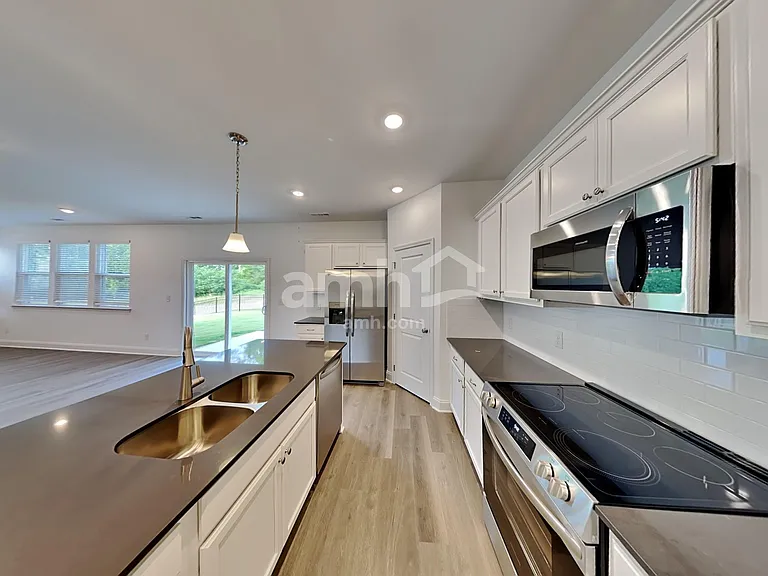 234 Marin Dr — Photo 5