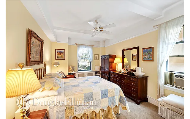 Sold by Douglas Elliman | media 23