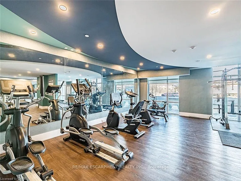 450 Dundas St E #404 — Photo 16