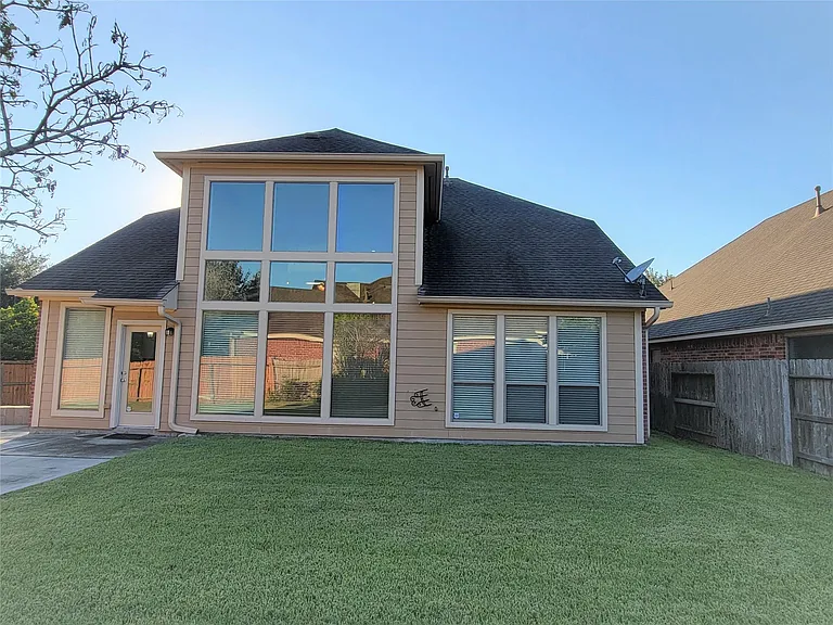 2813 Arbor Brook Ln — Photo 24