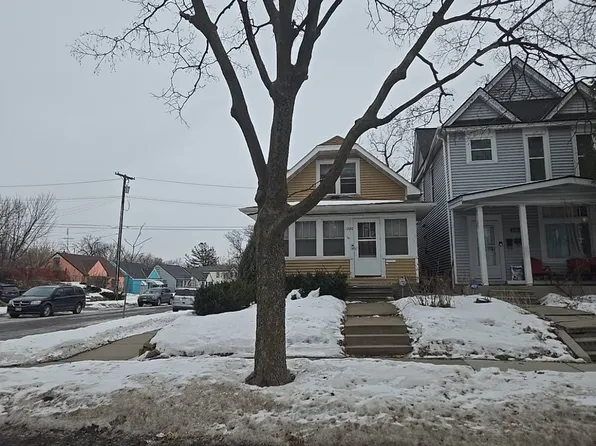 1260 Edgerton St, Saint Paul, MN 55130