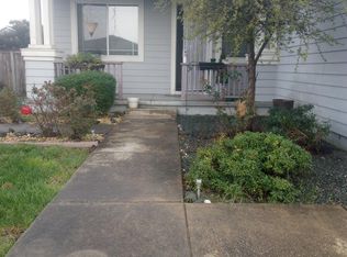 1910 Blue Sky Ln, Santa Rosa, CA 95407