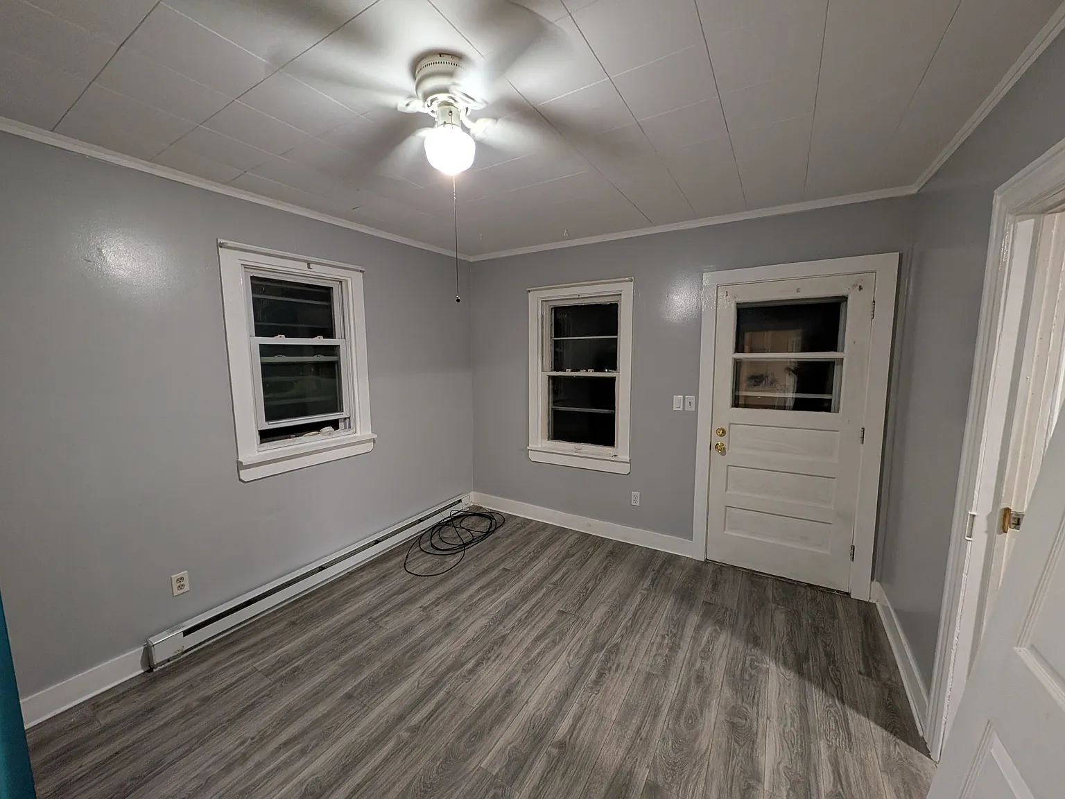 2 bed, 900 sqft, $1,600 — Photo 4