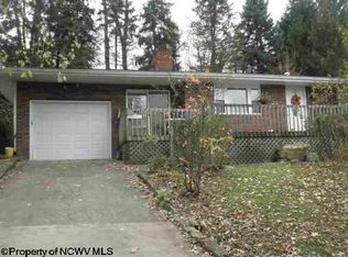 495 Ohio Ave, Westover, WV 26501