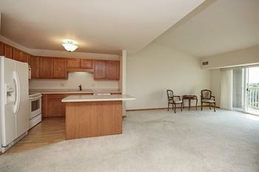 2nd image of 1331 Lake Dr W APT A309
