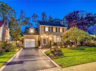 6 Van Roo Ave, Merrick, NY 11566