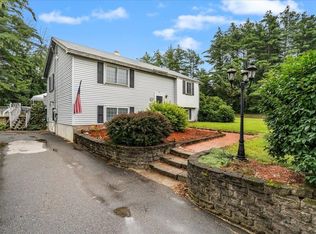 114 Litchfield Rd, Londonderry, NH 03053