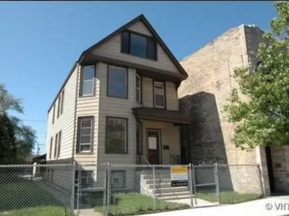 4045 W Fullerton Ave #1