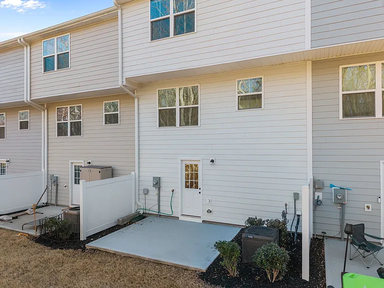 103 Equinox Ridge Ter — Photo 39