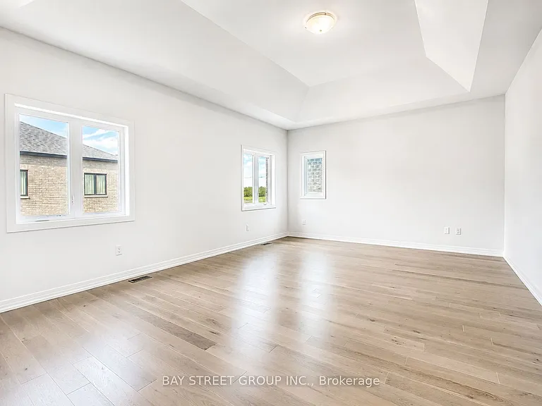 274 McKean Dr — Photo 16