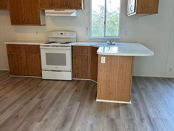 3rd image of 3549 E White Cloud Way