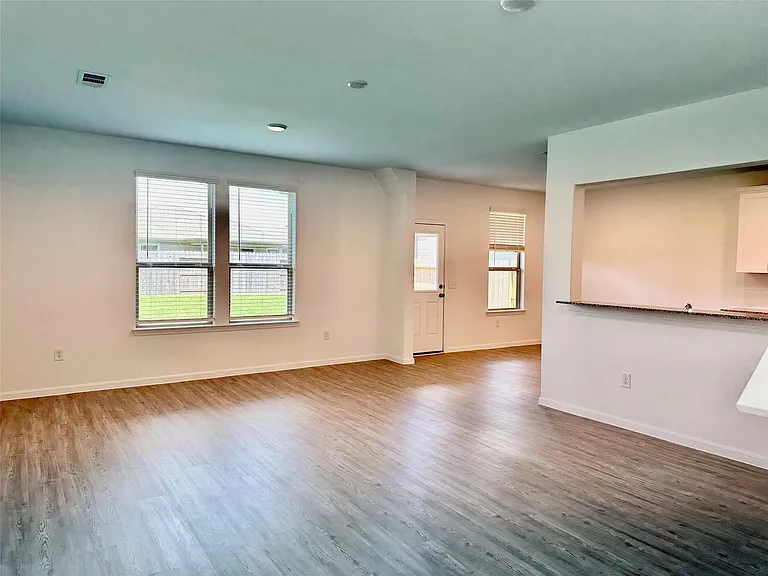 16530 Pine Arrow Dr — Photo 14