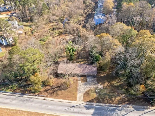 1018 S Hairston Rd, Stone Mountain, GA 30088