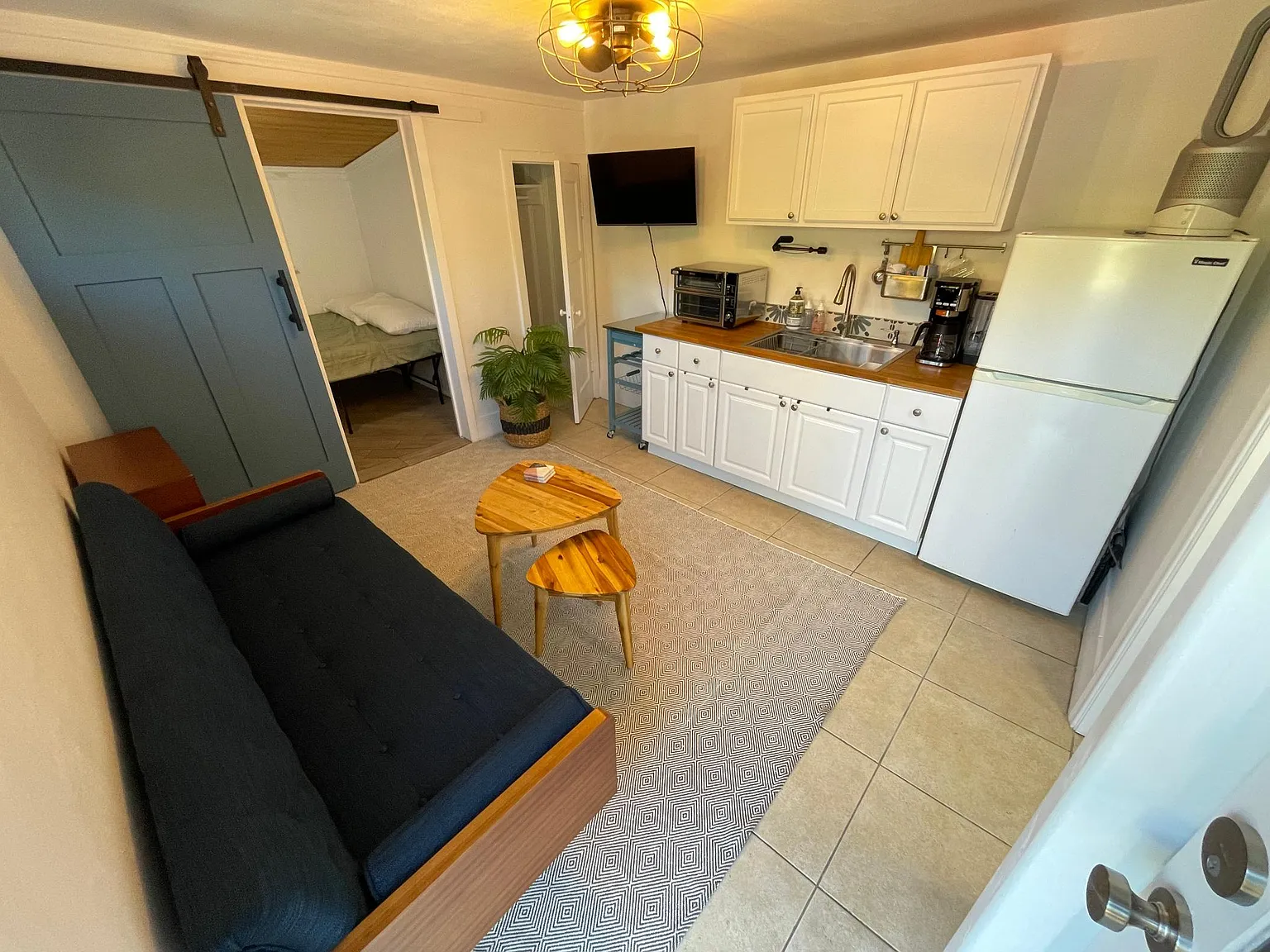 Oak Ave, Carlsbad — Photo 2