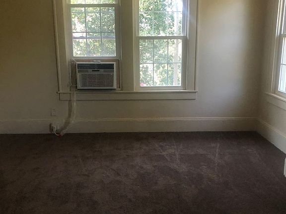 4th image of 120 N Ireland St APT 4
