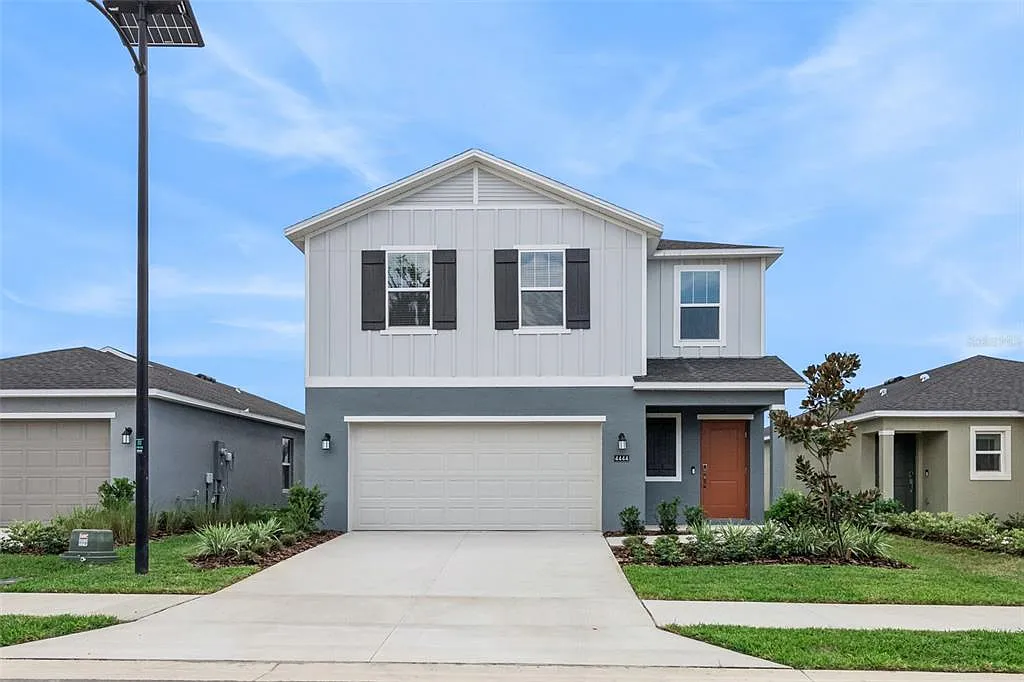 4 bed, 2.5 bath, 1874 sqft, $2,150 — Photo 1