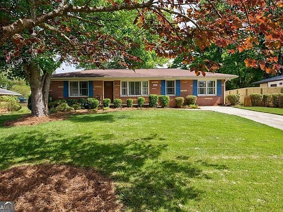 2nd image of 3060 Wilson Rd