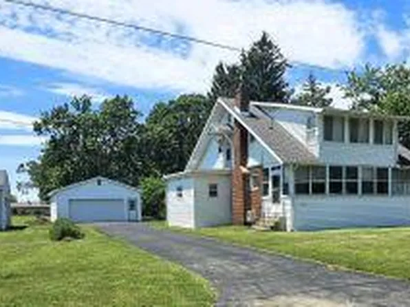 1236 Longfellow Ave, Jackson, MI 49202