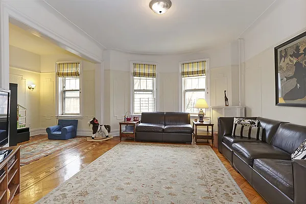 Rented by Corcoran | media 20